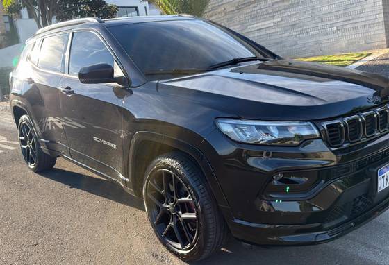 JEEP COMPASS 2.0 HURRICANE 4 TURBO GASOLINA BLACKHAWK AT9 JEEP COMPASS 2.0 HURRICANE 4 TURBO GASOLINA BLACKHAWK AT9
